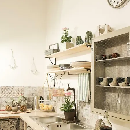 Bed & Breakfast Li Suluri 2*